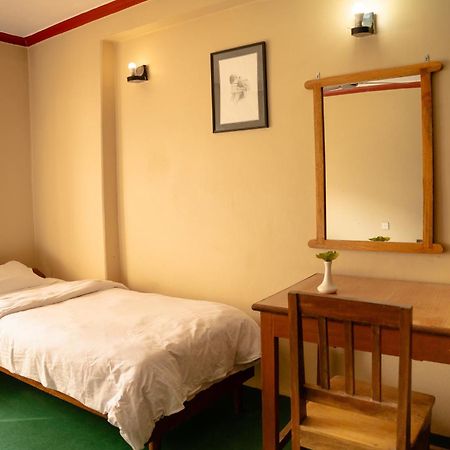 Nepali Cottage Guest House Ποκάρα Εξωτερικό φωτογραφία