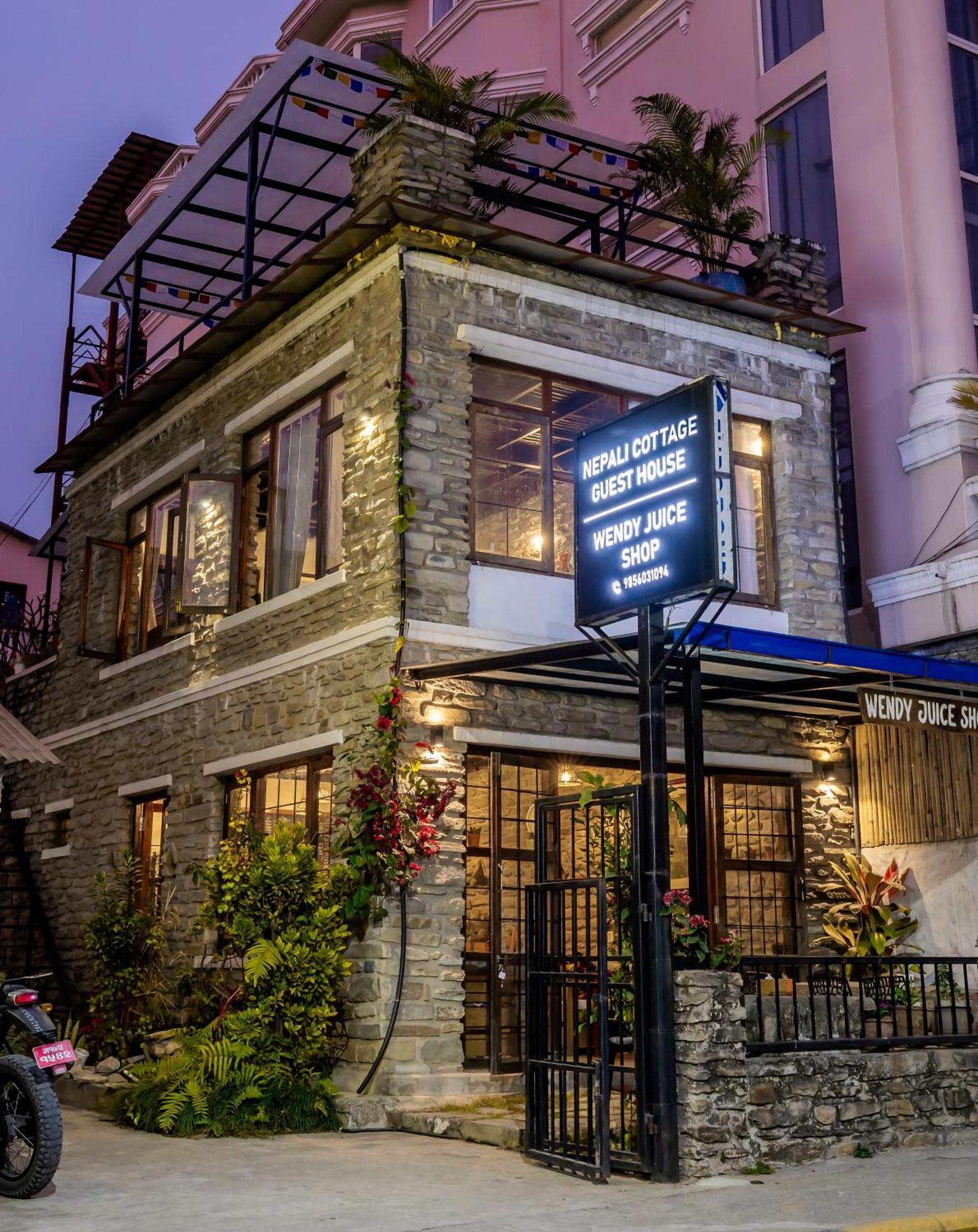 Nepali Cottage Guest House Ποκάρα Εξωτερικό φωτογραφία