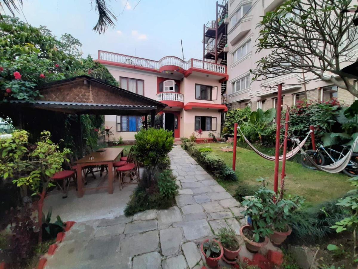 Nepali Cottage Guest House Ποκάρα Εξωτερικό φωτογραφία